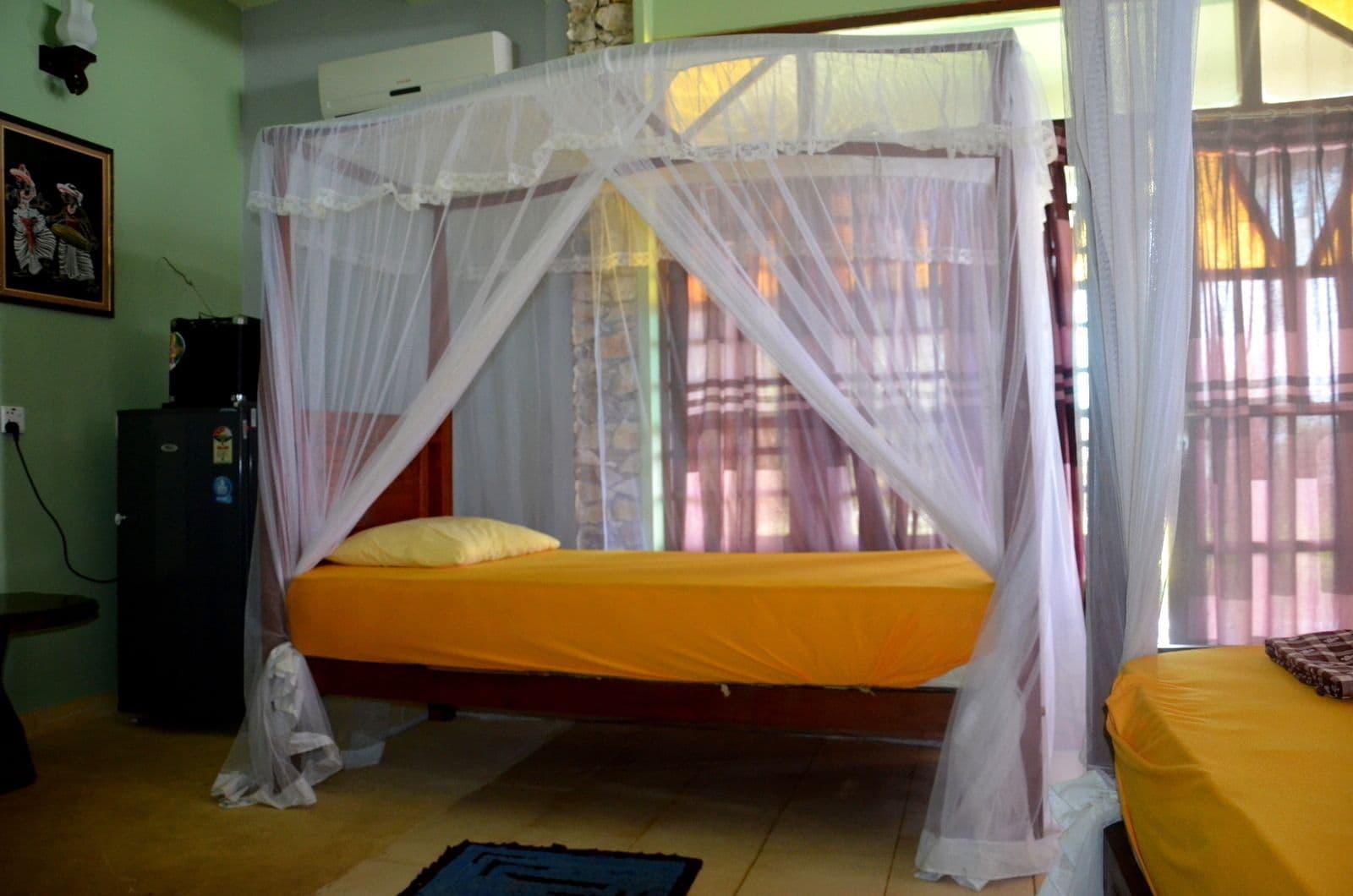 Time N Tide Beach Resort Hikkaduwa Eksteriør billede