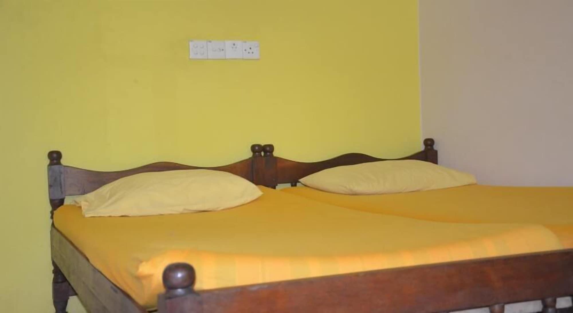 Time N Tide Beach Resort Hikkaduwa Eksteriør billede